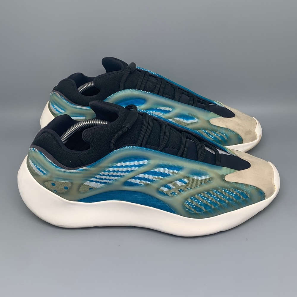 Adidas Yeezy 700 V3 Arzareth Blue G54850 Men’s Sz 12.5